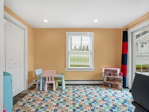 573 Webster St, Needham, MA 02494 photo 13