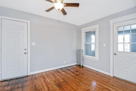 39 Acorn St, Springfield, MA 01109 photo 12