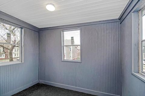 39 Acorn St, Springfield, MA 01109 photo 14