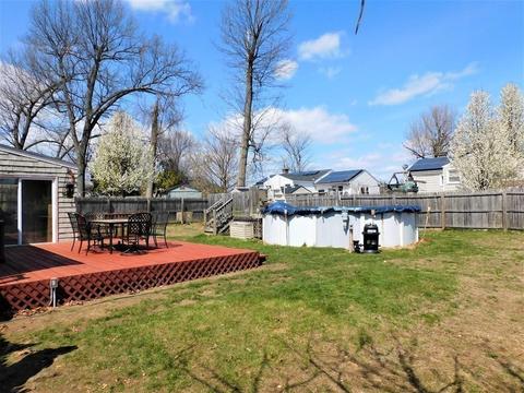 94 Surrey Rd, Springfield, MA 01118 photo 12