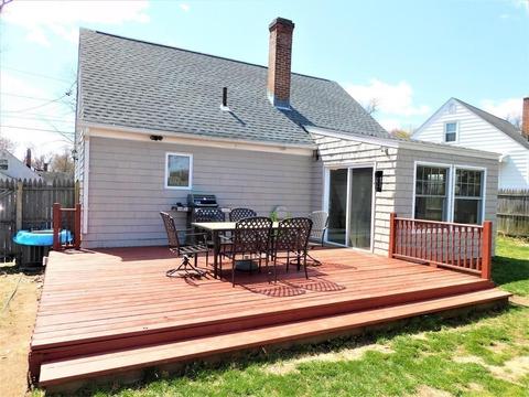 94 Surrey Rd, Springfield, MA 01118 photo 8