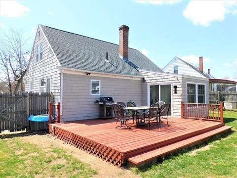 94 Surrey Rd, Springfield, MA 01118 photo 9