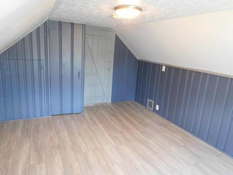 94 Surrey Rd, Springfield, MA 01118 photo 32