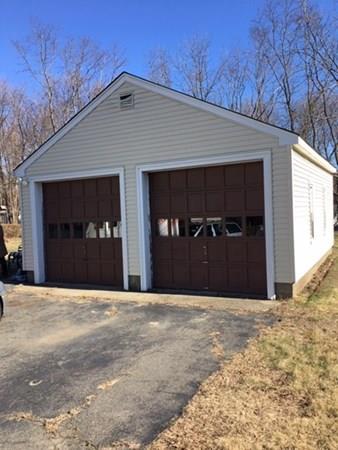 4 Weeks Rd, Danvers, MA 01923 photo 3