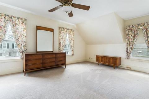 85 Vine St, Reading, MA 01867 photo 27