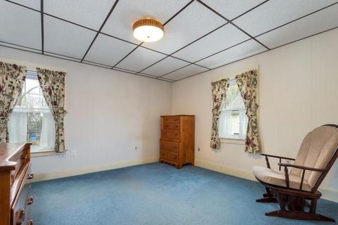 85 Vine St, Reading, MA 01867 photo 24