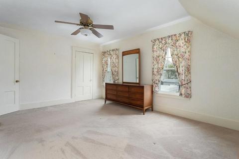85 Vine St, Reading, MA 01867 photo 28