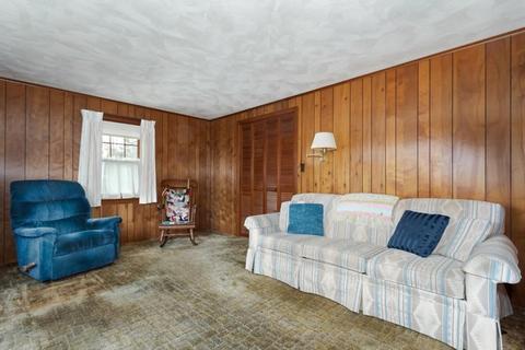 85 Vine St, Reading, MA 01867 photo 19