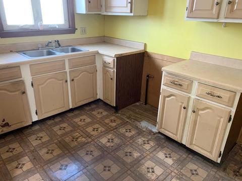 107 Walnut St, Fall River, MA 02720 photo 21