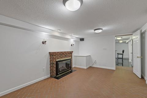 20 Elliott Rd, Everett, MA 02149 photo 21