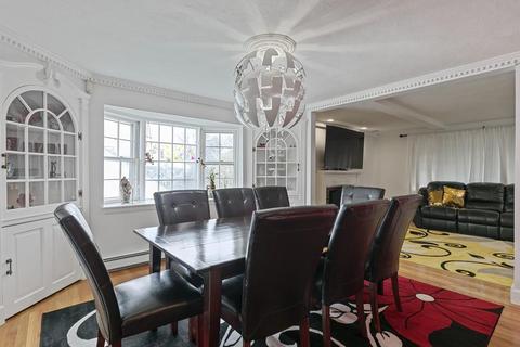20 Elliott Rd, Everett, MA 02149 photo 5