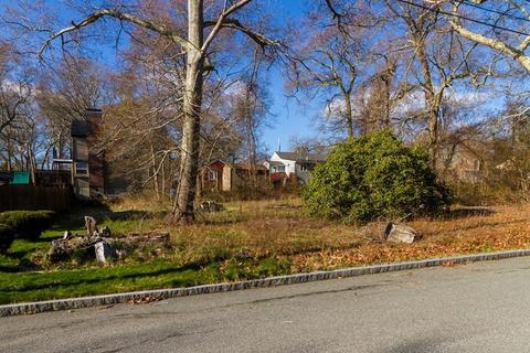 1235 Newhall St, Fall River, MA 02721 photo 10