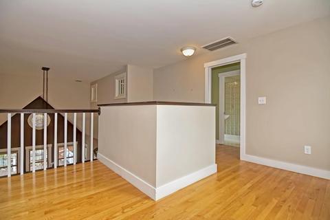 210 Walpole, Canton, MA 02021 photo 16