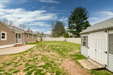 88 Butternut St, Springfield, MA 01128 photo 23