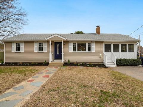7 Webb Rd, Sharon, MA 02067 photo 1
