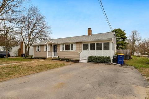 7 Webb Rd, Sharon, MA 02067 photo 3