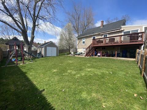 106 Varnum Rd, Dracut, MA 01826 photo 3