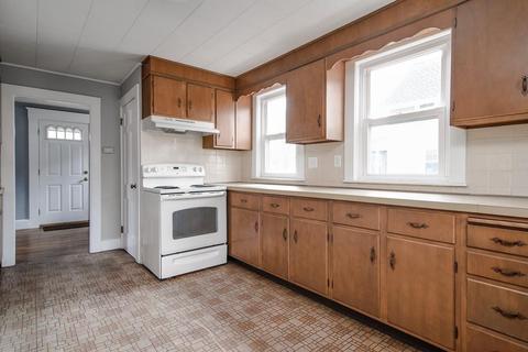 1 Elder St, Framingham, MA 01702 photo 8