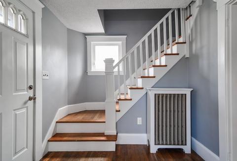1 Elder St, Framingham, MA 01702 photo 2