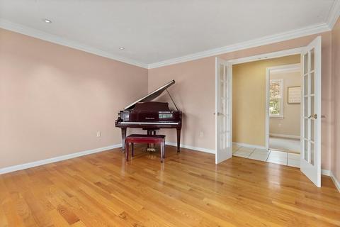 4 Langlee Rd, Hingham, MA 02043 photo 11