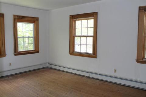 750 School St, Webster, MA 01570 photo 18