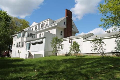 750 School St, Webster, MA 01570 photo 2