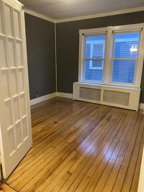18 Pear St, Fall River, MA 02720 photo 3