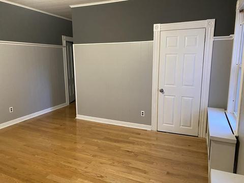 18 Pear St, Fall River, MA 02720 photo 4