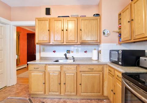 89 Maynard St, Springfield, MA 01109 photo 8