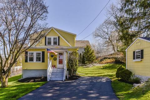 25 Fleming St, Dedham, MA 02026 photo 1