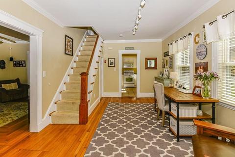 25 Fleming St, Dedham, MA 02026 photo 3