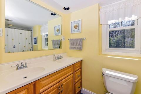 25 Fleming St, Dedham, MA 02026 photo 17