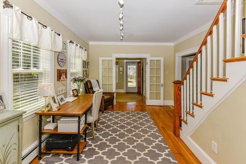 25 Fleming St, Dedham, MA 02026 photo 4