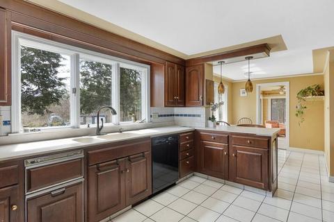 204 Sterling Rd, Lancaster, MA 01523 photo 20