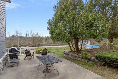 204 Sterling Rd, Lancaster, MA 01523 photo 8