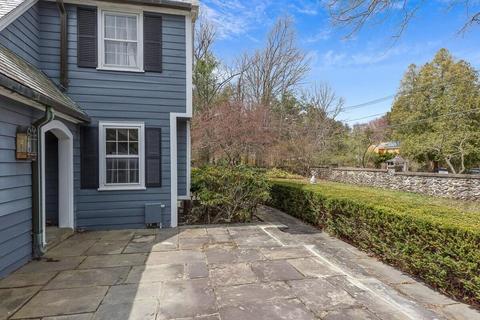 204 Sterling Rd, Lancaster, MA 01523 photo 7