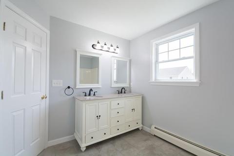 35 Aberdeen St, Fall River, MA 02721 photo 13