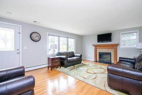 14 Covel St, Springfield, MA 01128 photo 18