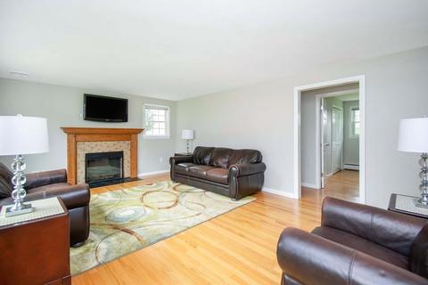 14 Covel St, Springfield, MA 01128 photo 20