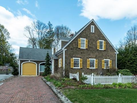 41 Bartlet St, Andover, MA 01810 photo 2