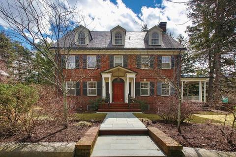46 Channing Rd, Brookline, MA 02445 photo 1