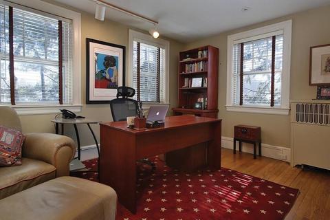 46 Channing Rd, Brookline, MA 02445 photo 13