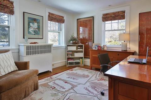 46 Channing Rd, Brookline, MA 02445 photo 14