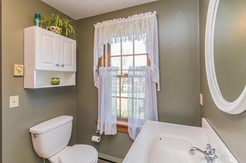 8 Glen Ct, Sutton, MA 01590 photo 22