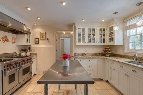 130 Flagg St, Worcester, MA 01609 photo 8
