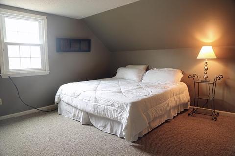 160 Plumtree Rd, Springfield, MA 01118 photo 18