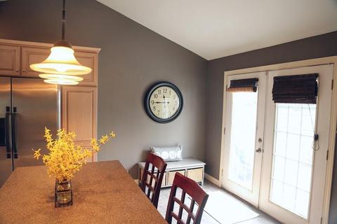 160 Plumtree Rd, Springfield, MA 01118 photo 6