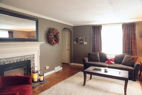 160 Plumtree Rd, Springfield, MA 01118 photo 7