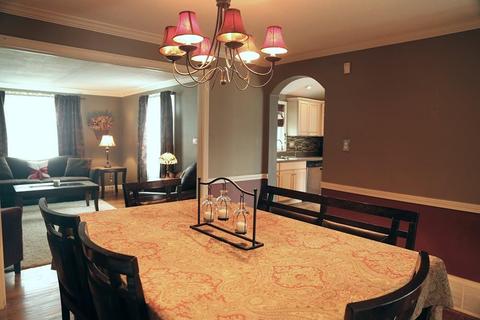 160 Plumtree Rd, Springfield, MA 01118 photo 10