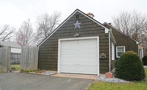 160 Plumtree Rd, Springfield, MA 01118 photo 27